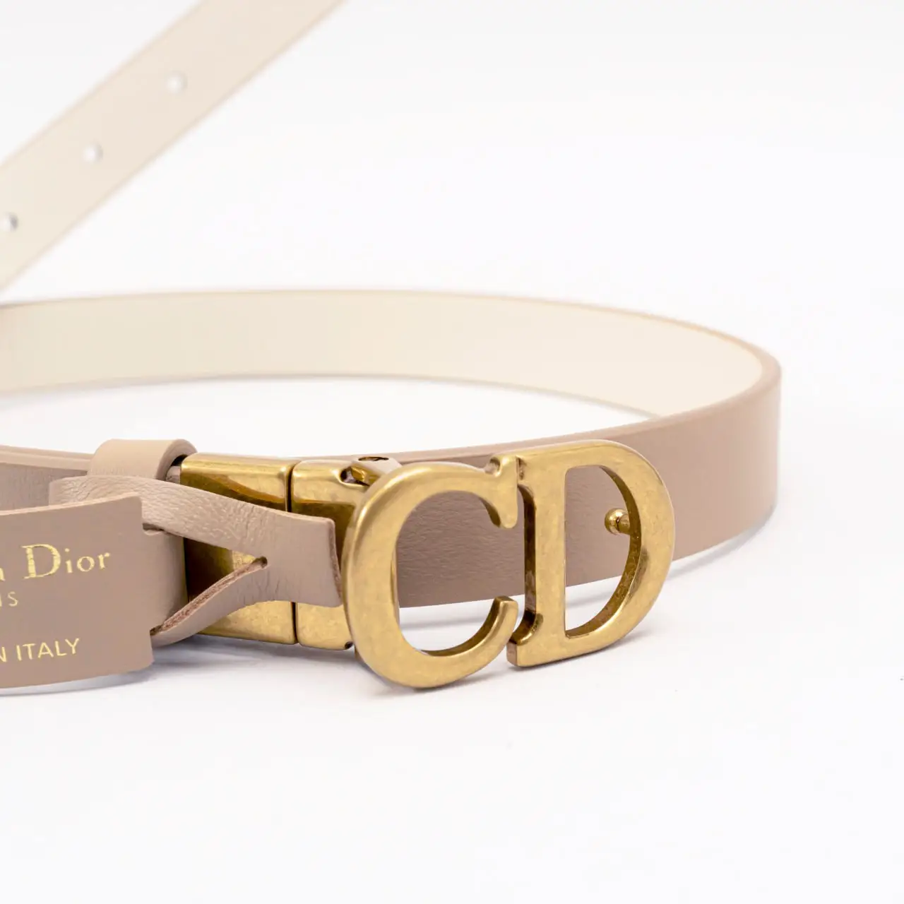 Dior｜ (B0335CWGA 868) Reversible Saddle Belt Trench Beige and Biscuit Smooth