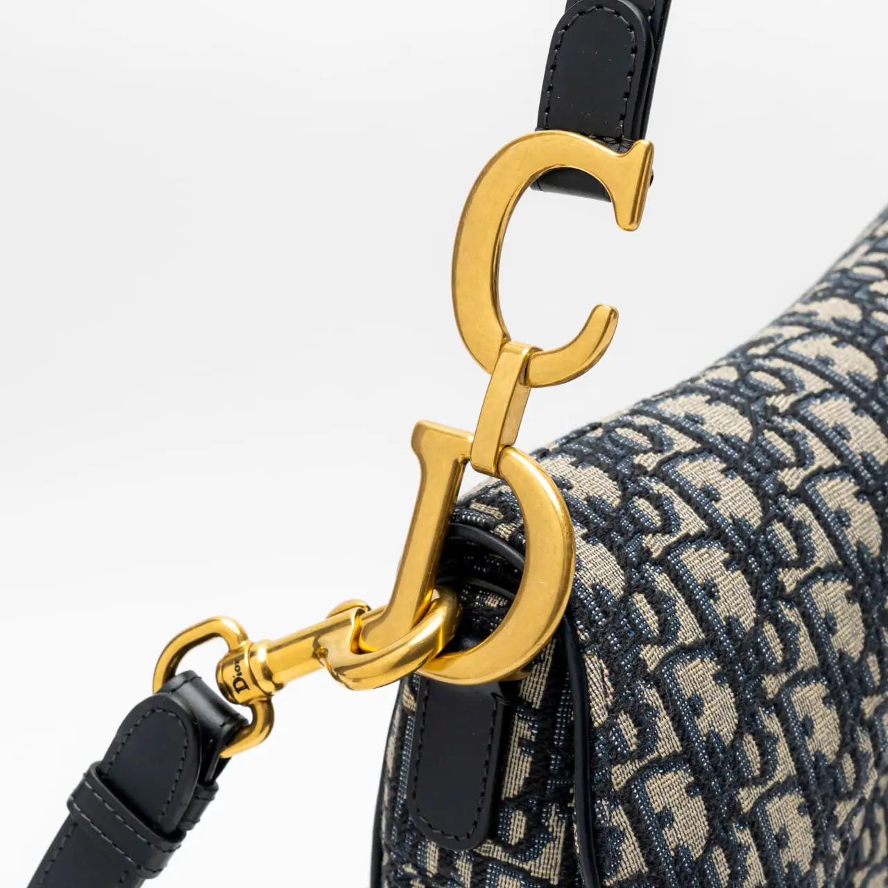 Dior oblique saddle bag strap outlet