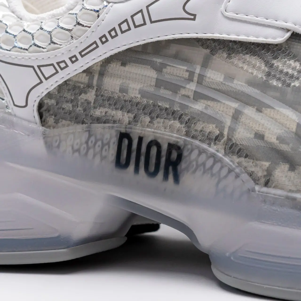 Christian Dior D'Vibe Sneakers Oblique Jacquard Fabric and Christian Dior D'Vibe Sneakers Oblique Jacquard Fabric and