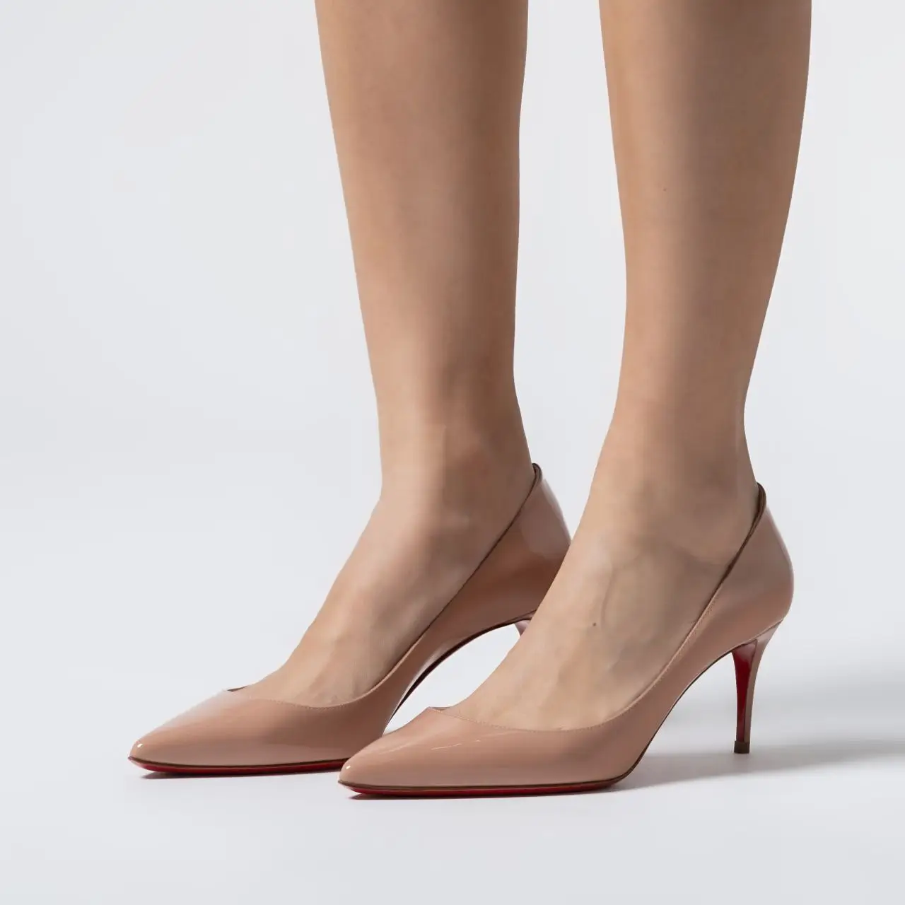 Louboutin nude heels online