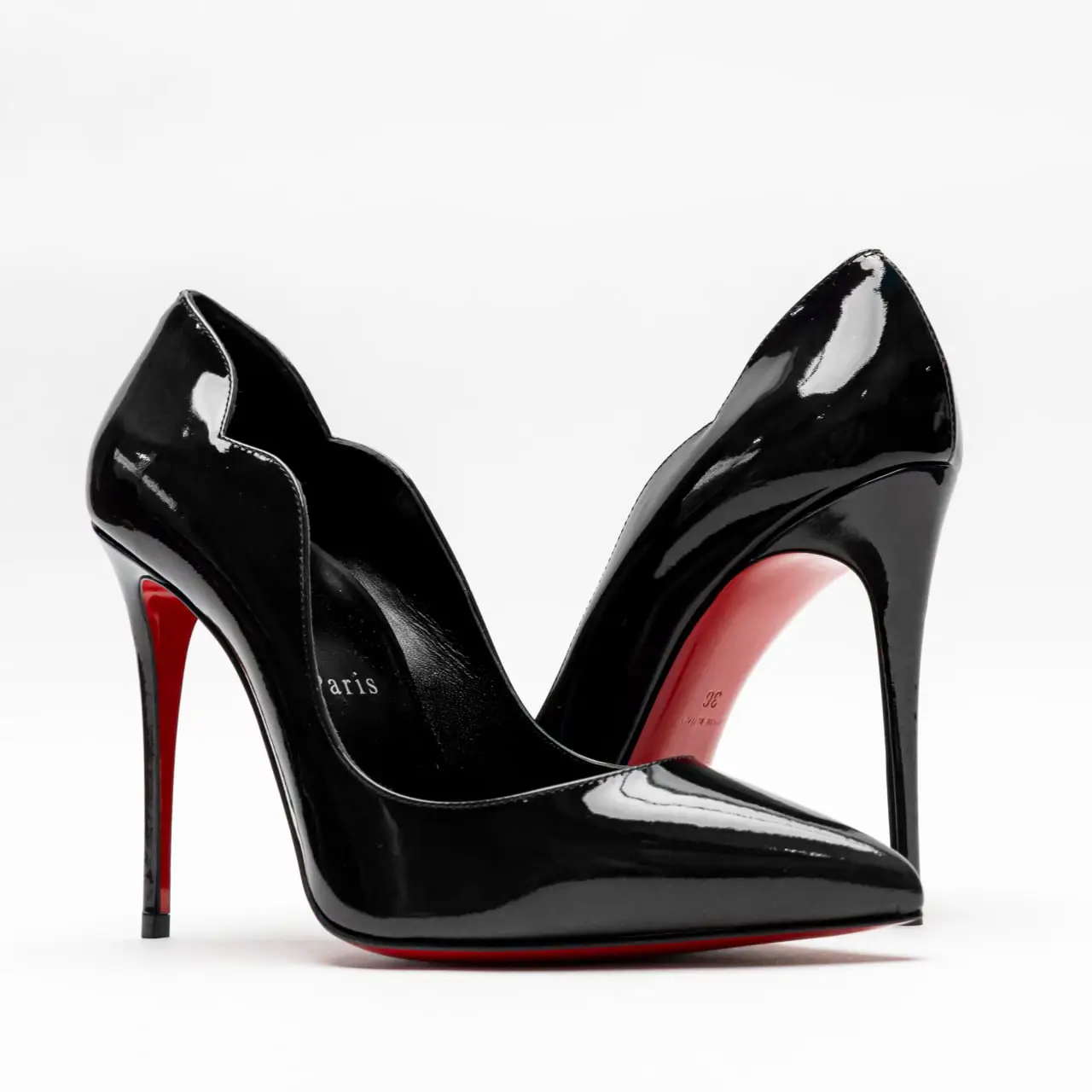 Christian Louboutin Hot Chick 100mm 新品 Hot Chick - 100 mm Pumps - Patent calf leather - Blush