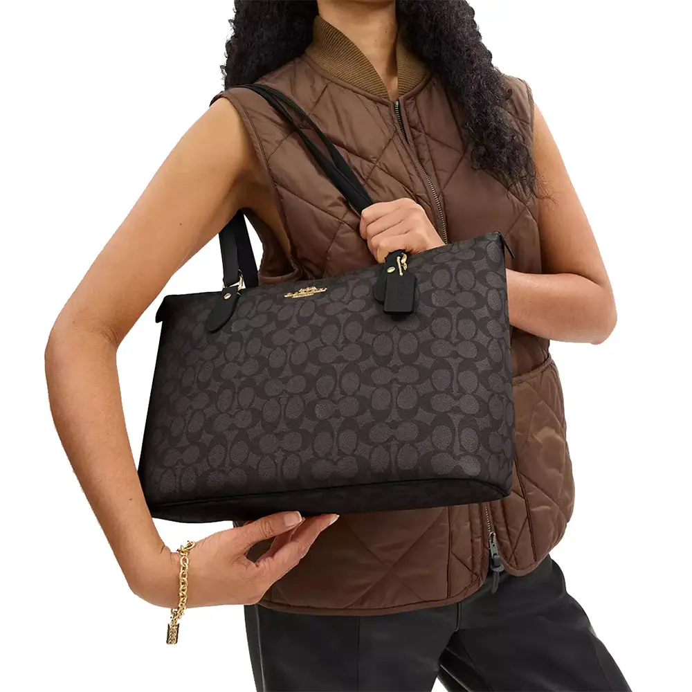 Coach Gallery Signature Canvas Tote Bag Walnut Black – voilà.id