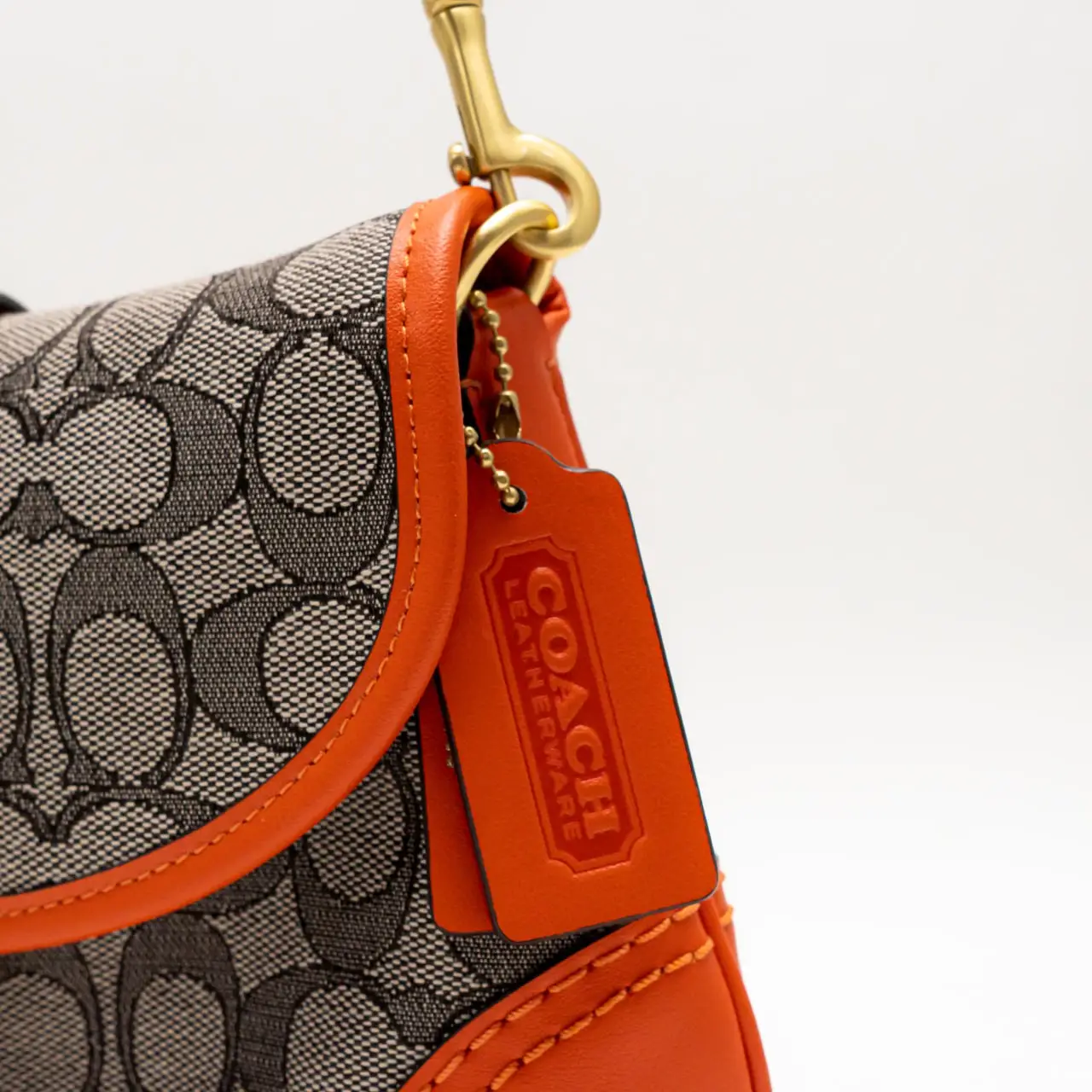 ショルダーバッグ COACH Soho Signature Shoulder Bag Orange COACH Signature Jacquard Soho Bag | endource