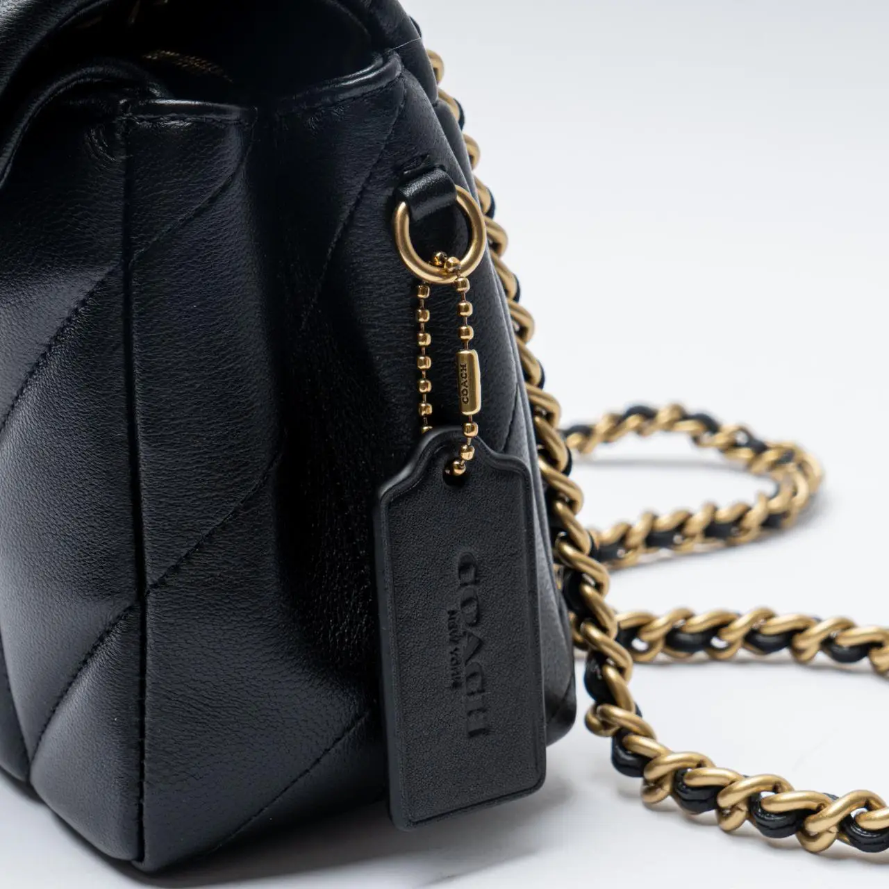 Coach Tabby 26 Quilted Leather Shoulder Bag Black Ghw – voilà.id