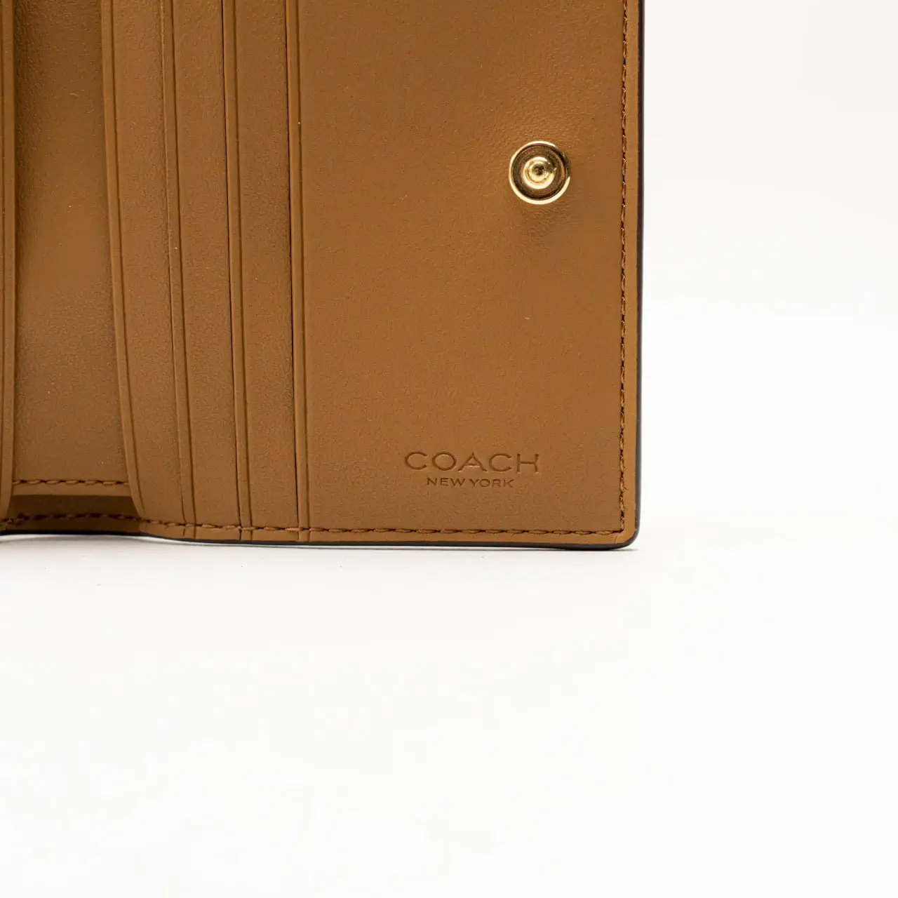 【COACH】Morgan SG Half-Wallet ★送料関税込★追跡可能★ COACH Morgan Shoulder Bag In Colorblock Signature Canvas in