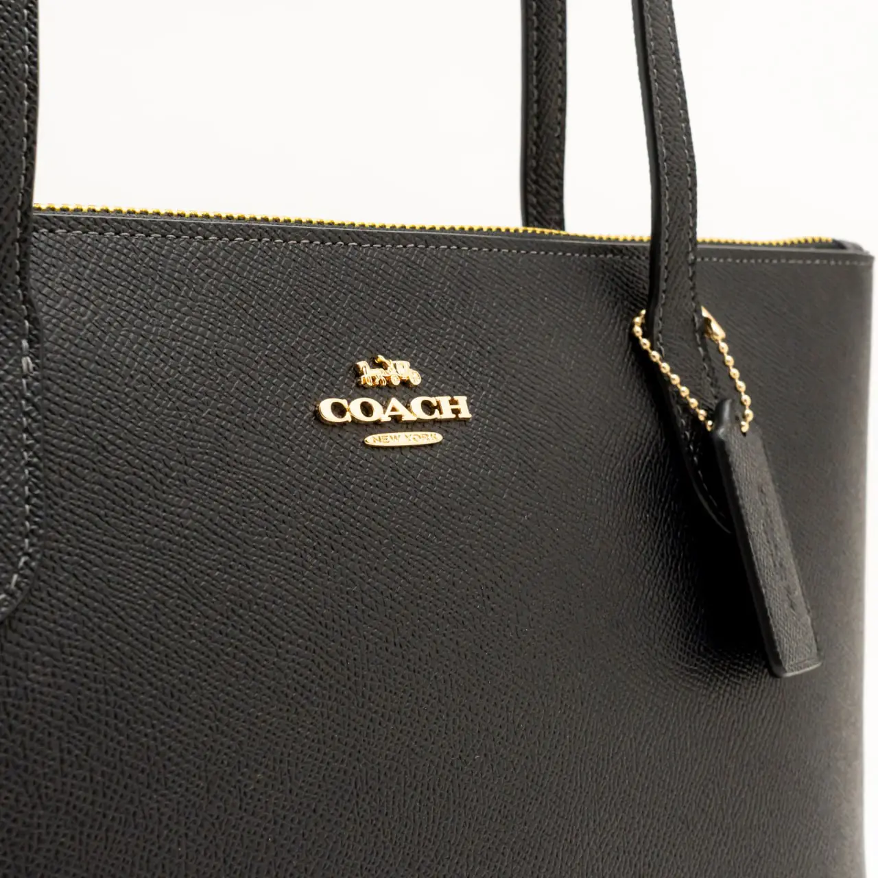 Coach Fiona Zip Tote Bag In Grained Leather Black – voilà.id