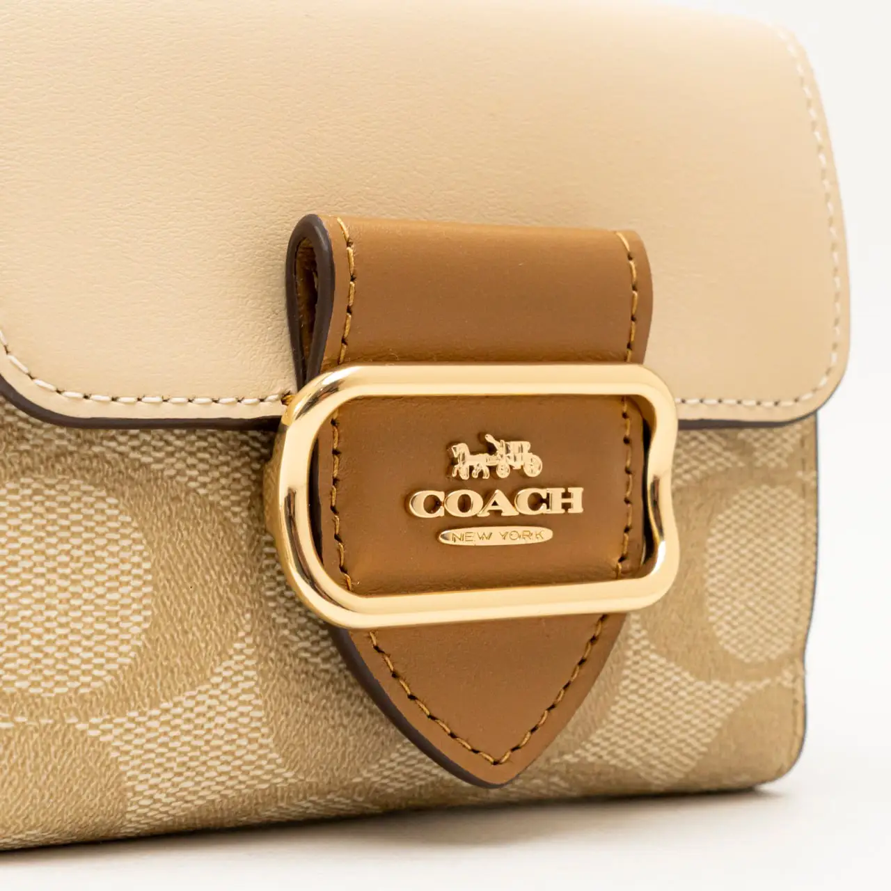 【COACH】Morgan SG Half-Wallet ★送料関税込★追跡可能★ Coach Morgan Small Wallet Blocking Signature Light Khaki
