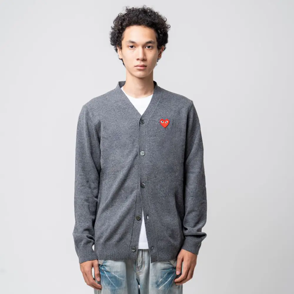 Comme Des Garcons Red Heart Logo Cardigan Medium Grey – voilà.id
