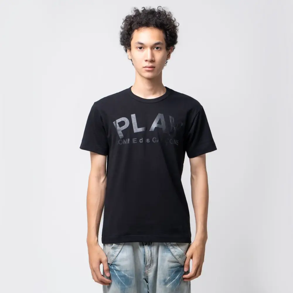 Comme Des Garcons Play Logo Print T-Shirt Black Man – voilà.id