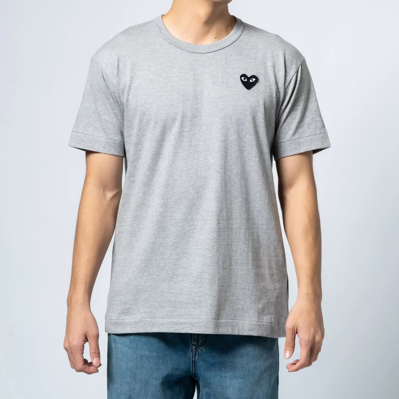 ☆COMME des GARCONS☆ Men's Gray Relaxed Fit Standard Logo H Comme Des Garcons Black Heart Logo T-Shirt Grey Men – voilà.id