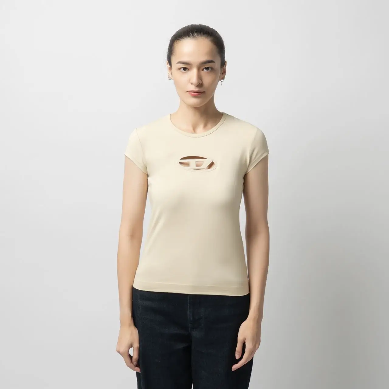Diesel T-Angie Peek-A-Boo Logo T-Shirt Beige – voilà.id