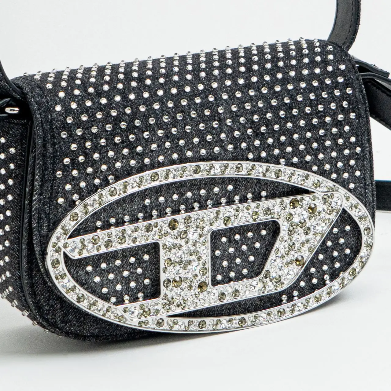 Diesel 1DR Iconic Crystal Denim Shoulder Bag Black – voilà.id