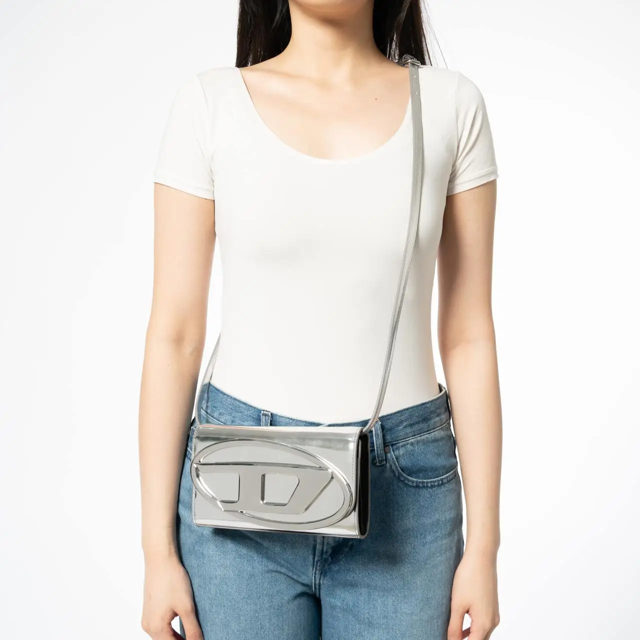 DIESEL☆ Wallet bag in mirrored leather シルバー Women's Wallet bag in mirrored leather | Silver | Diesel