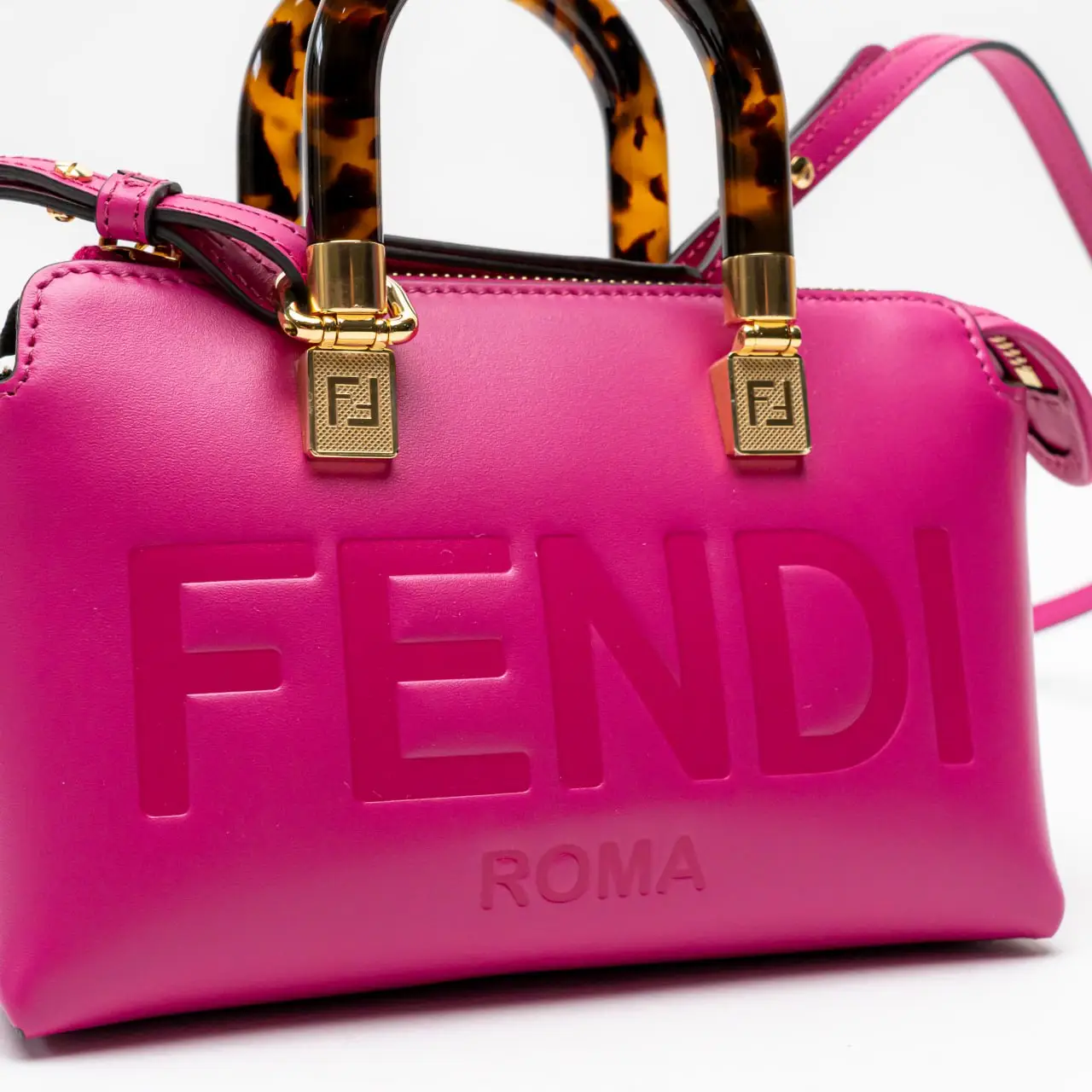 トートバッグ Fendi Vibrant Mini Bag With Rigid Plexiglass Handle Fendi Vibrant Mini Bag With Rigid Plexiglass Handle Pink | Tote