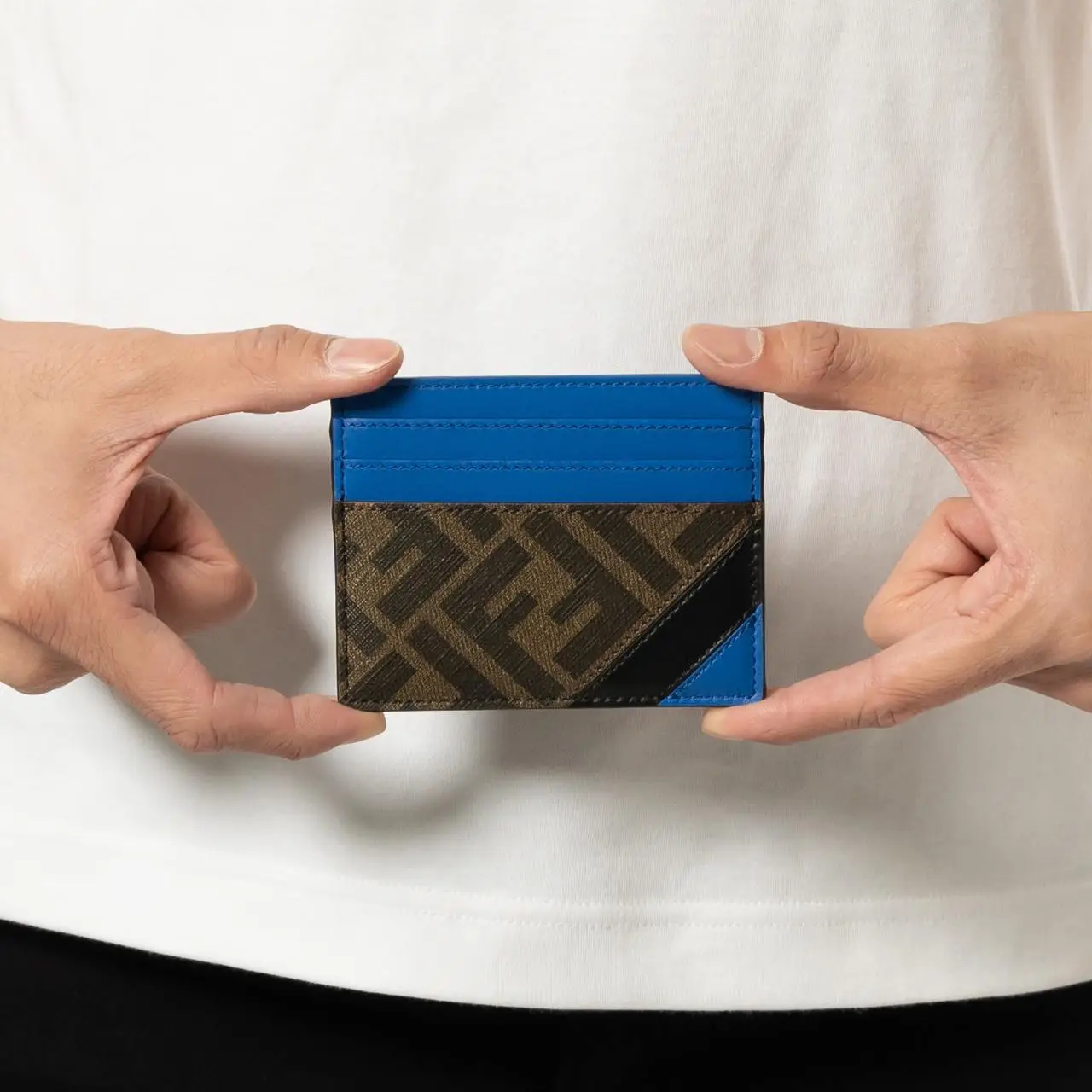 Fendi FF Diagonal Canvas Card Holder Brown Royal Blue – voilà.id