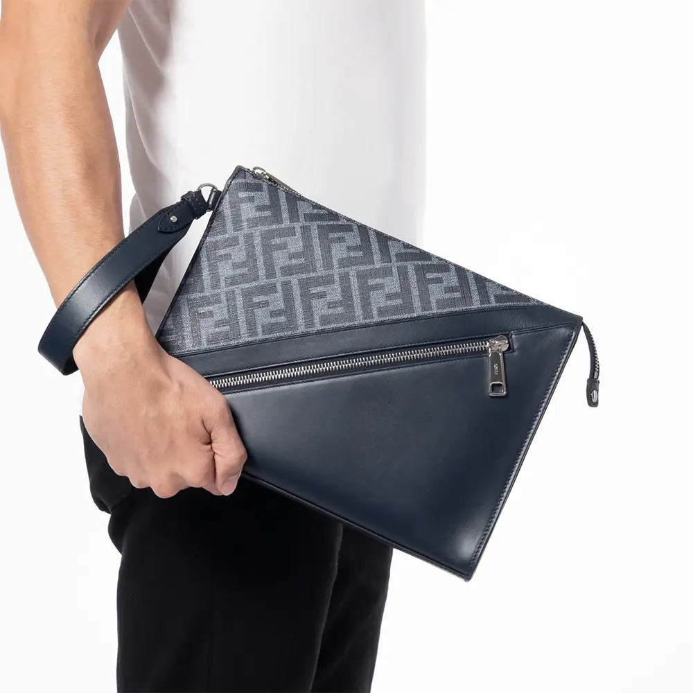 【FENDI】FF CLUTCH Fendi Patent Leather Crossword Clutch - Black Clutches