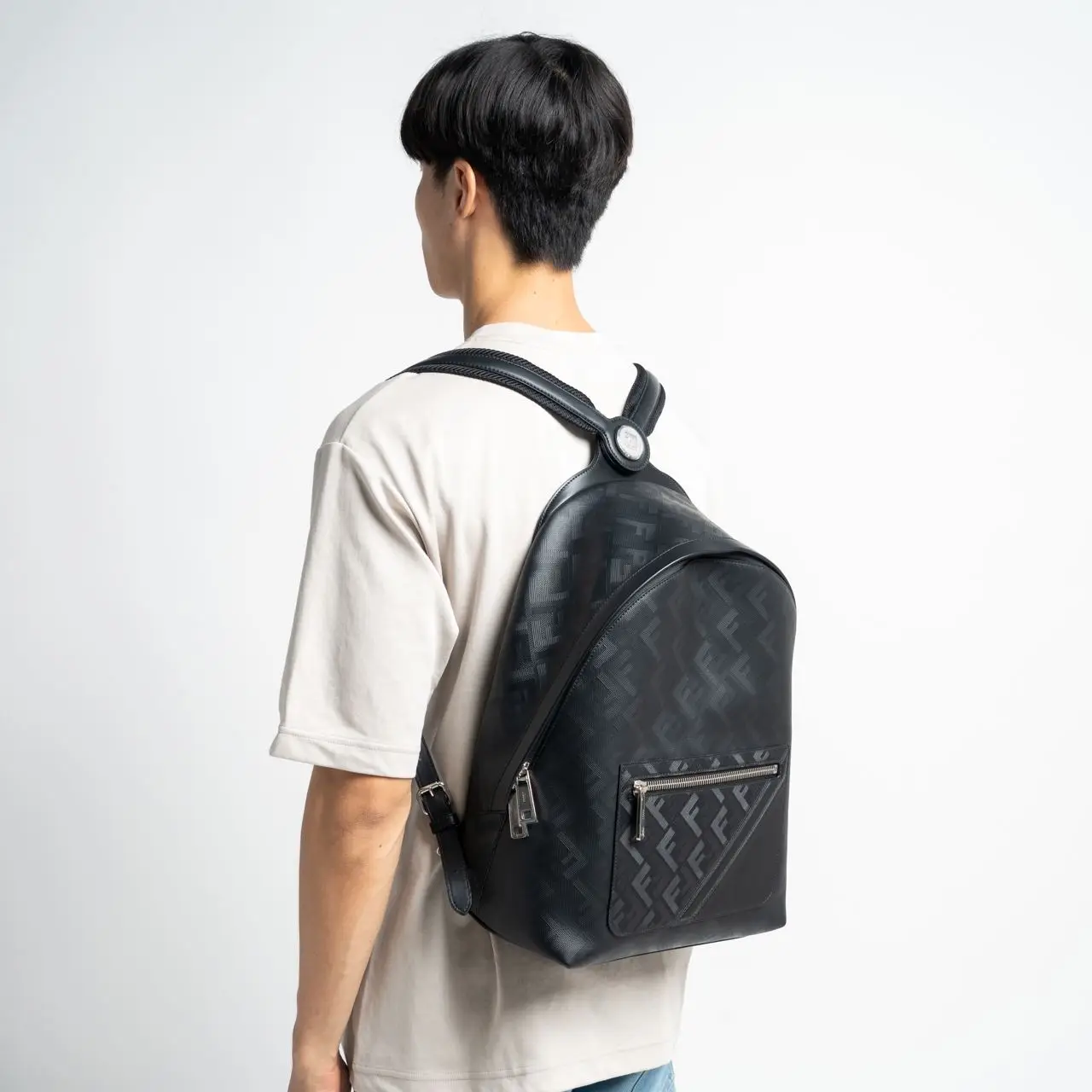 Fendi Chiodo Shadow Diagonal Leather Backpack Black – voilà.id