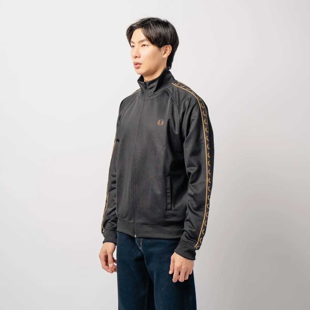 Fred Perry Contrast Tape Track Jacket Black – voilà.id