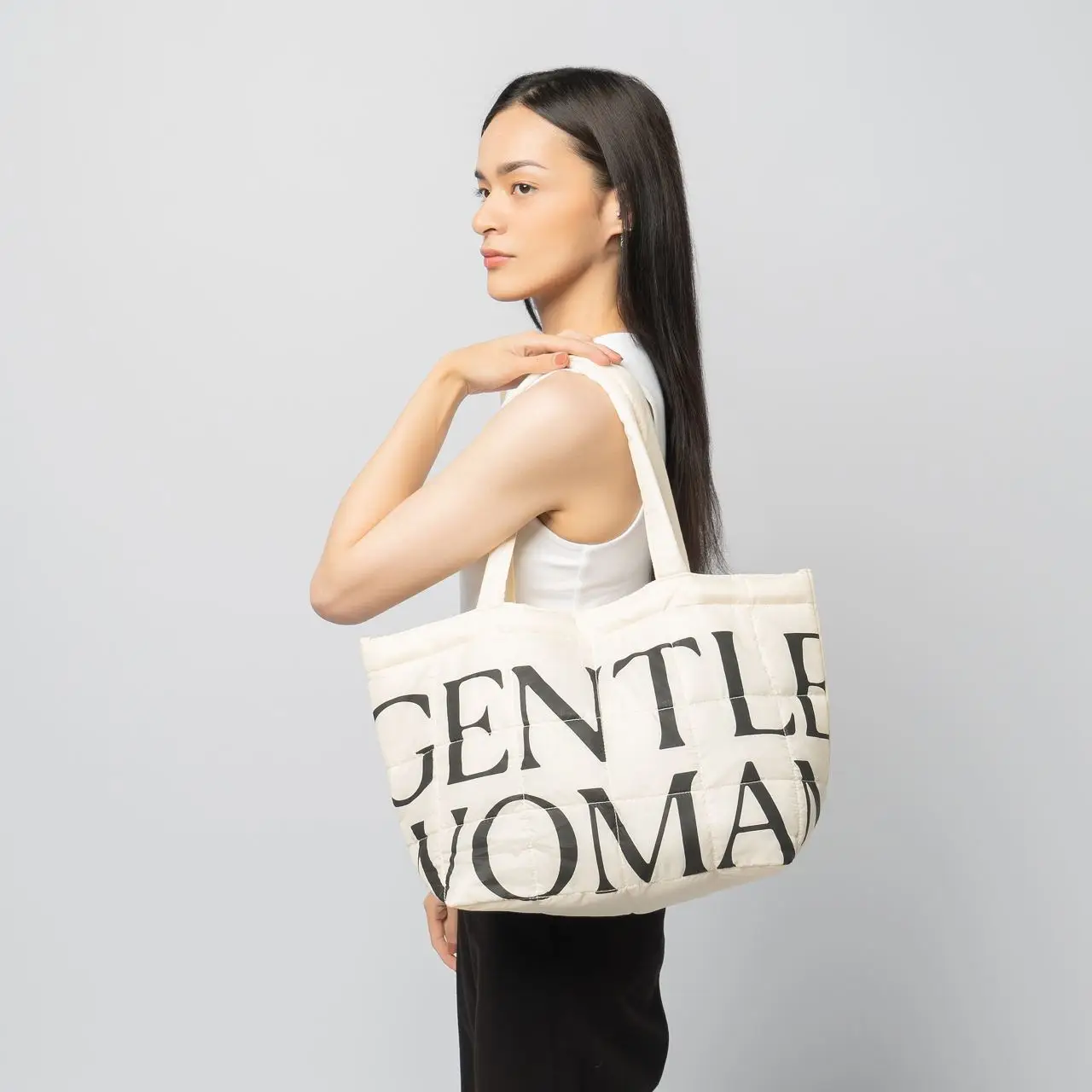 【Gentlewoman】HOLLYWOOD PUFFER BAG ホワイト トートバッグ 71D1tAtwxJL._AC_SY445_.jpg