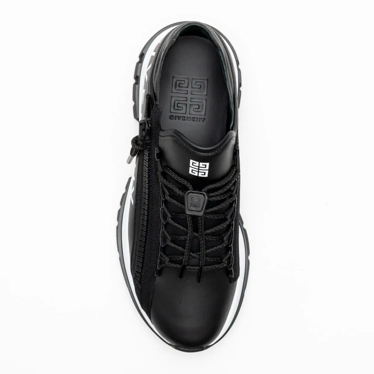 Givenchy Spectre Runner Sneakers with Zip Black – voilà.id