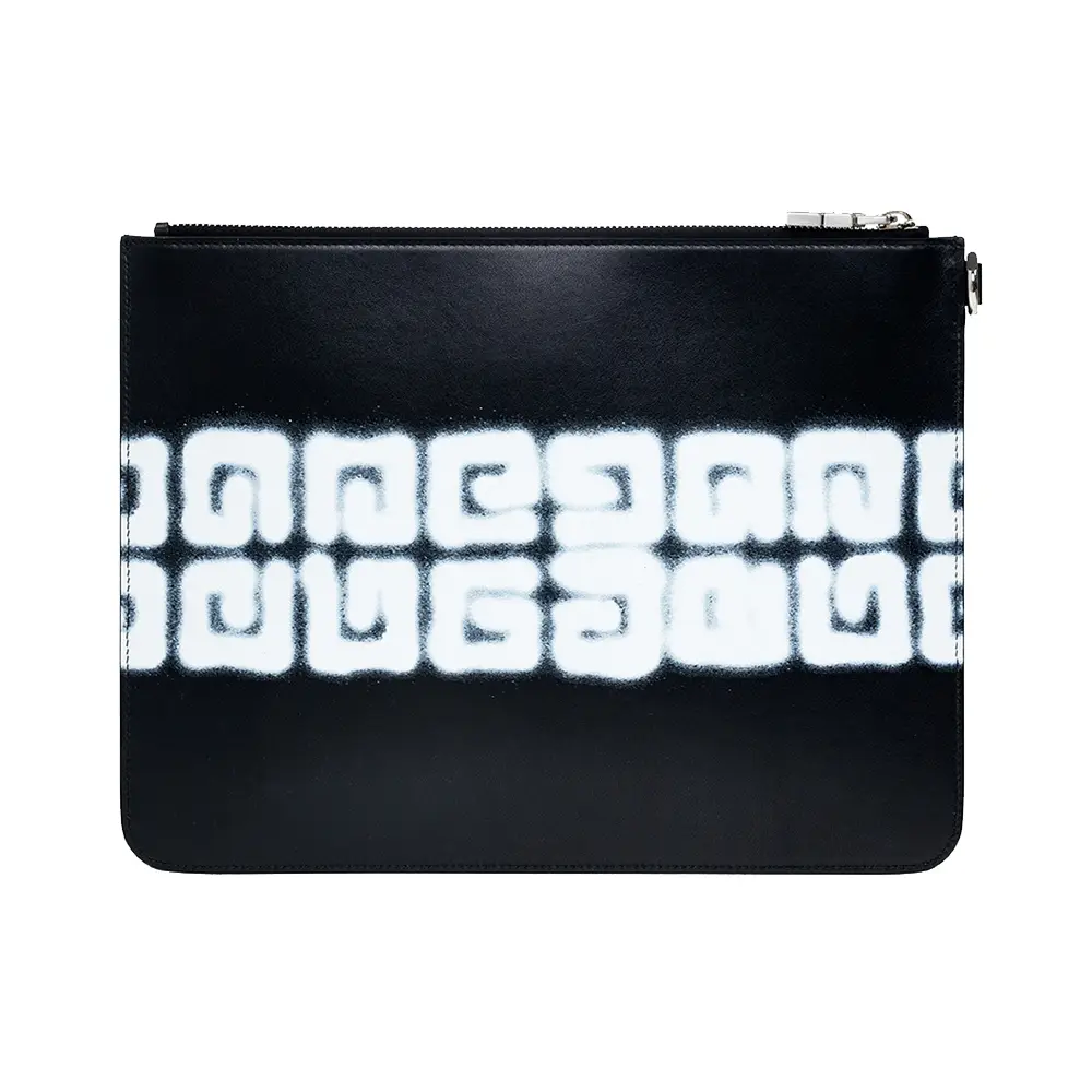 クラッチバッグ GIVENCHY LOGO POUCH\tBK60EAK\t1PH\t001\tBLACK Givenchy 4G Logo Print Large Pouch Black – voilà.id