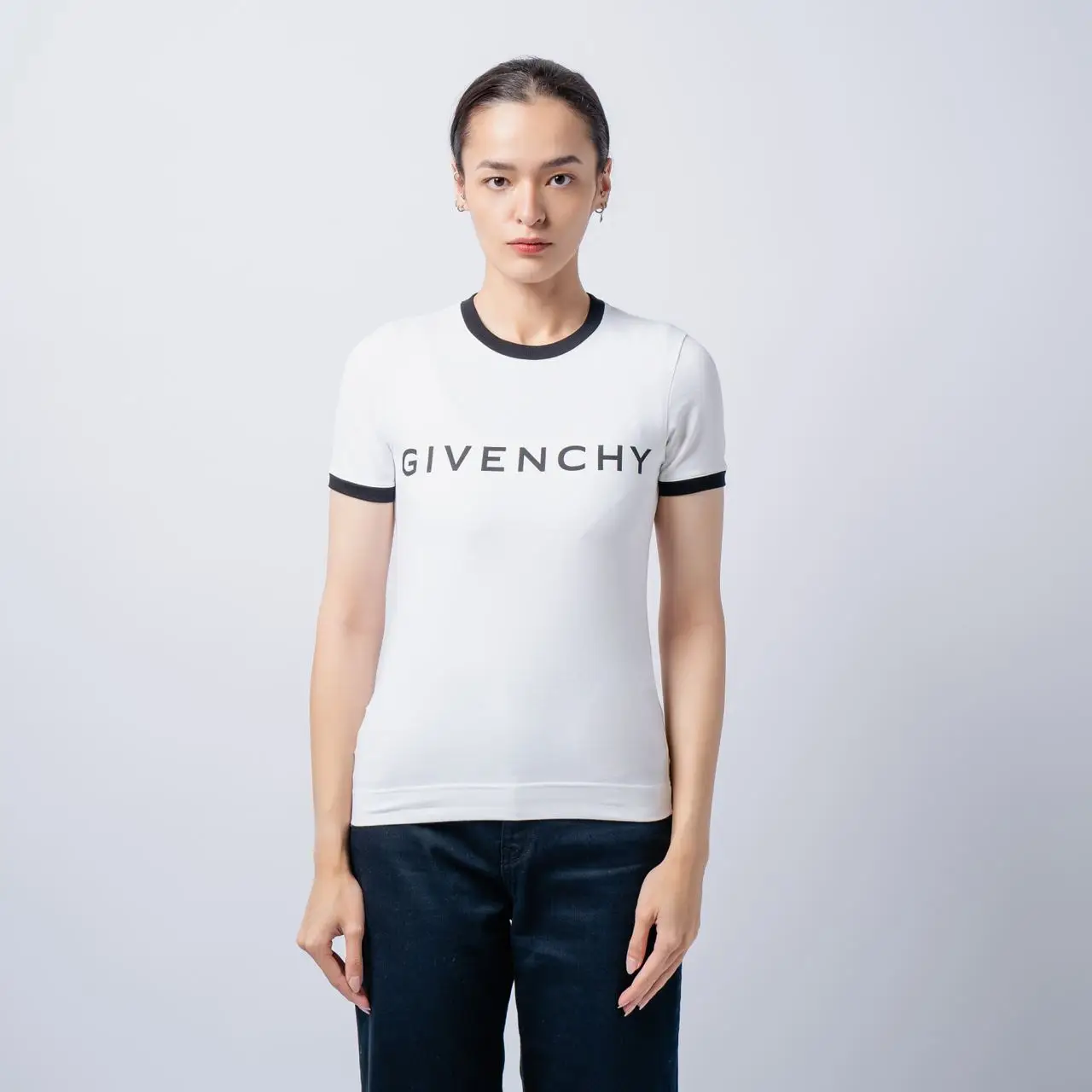 ☆GIVENCHY☆ Archetype オーバーフィット Tシャツ Givenchy Archetype Oversized T-Shirt With Destroyed Effect