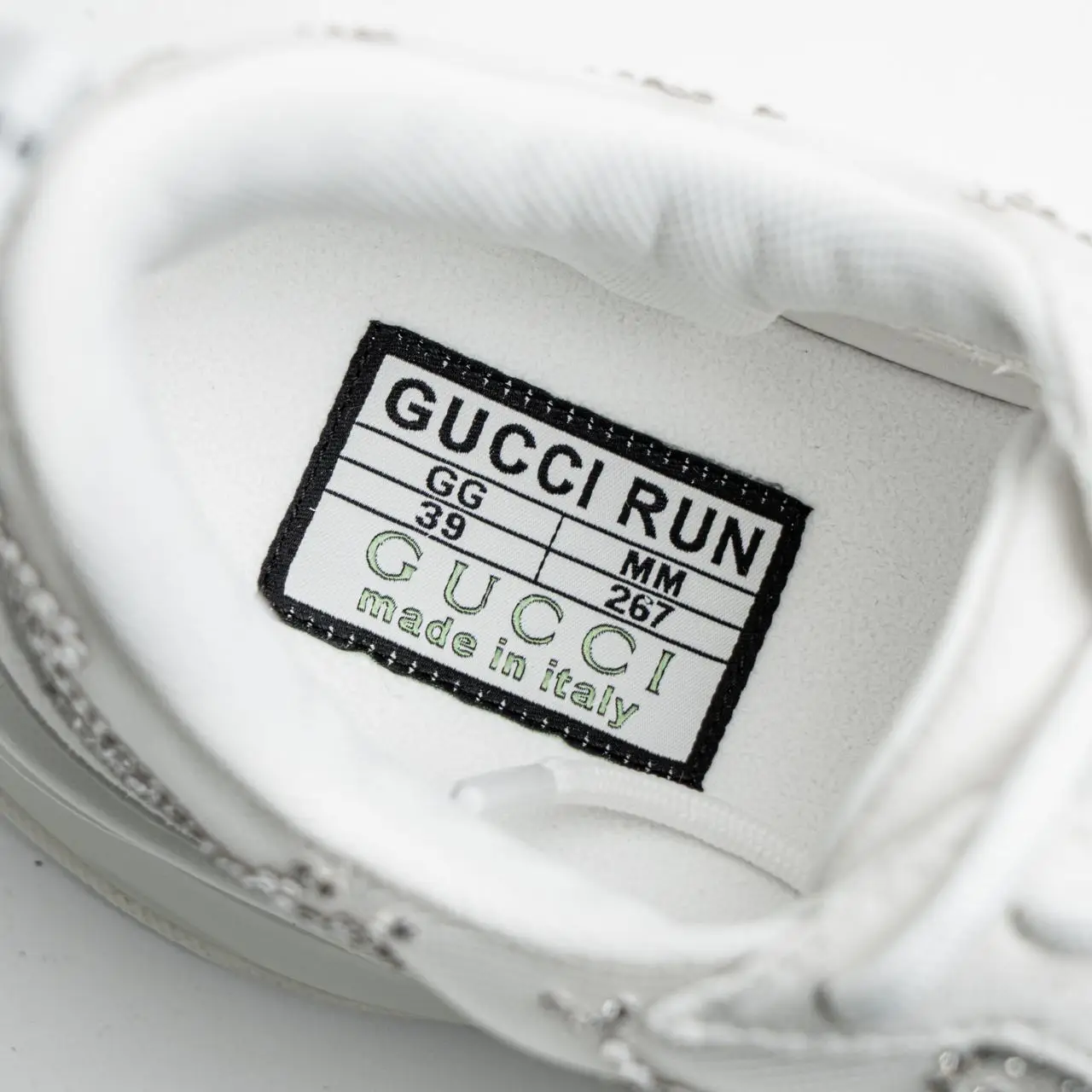 Gucci Run GG Crystal Pattern Mesh Sneakers White – voilà.id