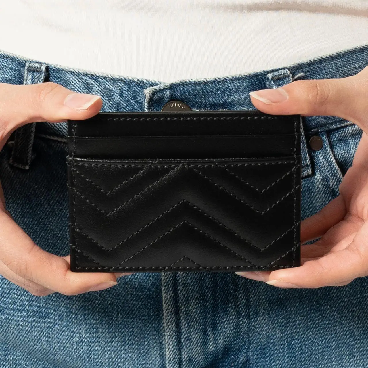 Gucci GG Marmont Card Case GG Black – voilà.id