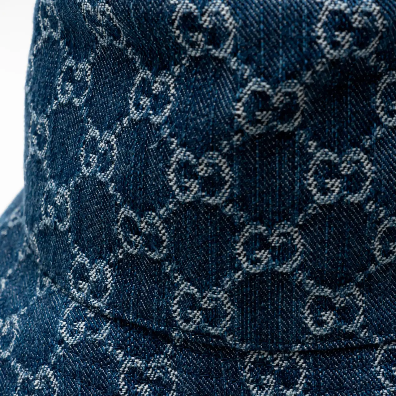 Gucci GG Denim Bucket Hat Blue White – voilà.id