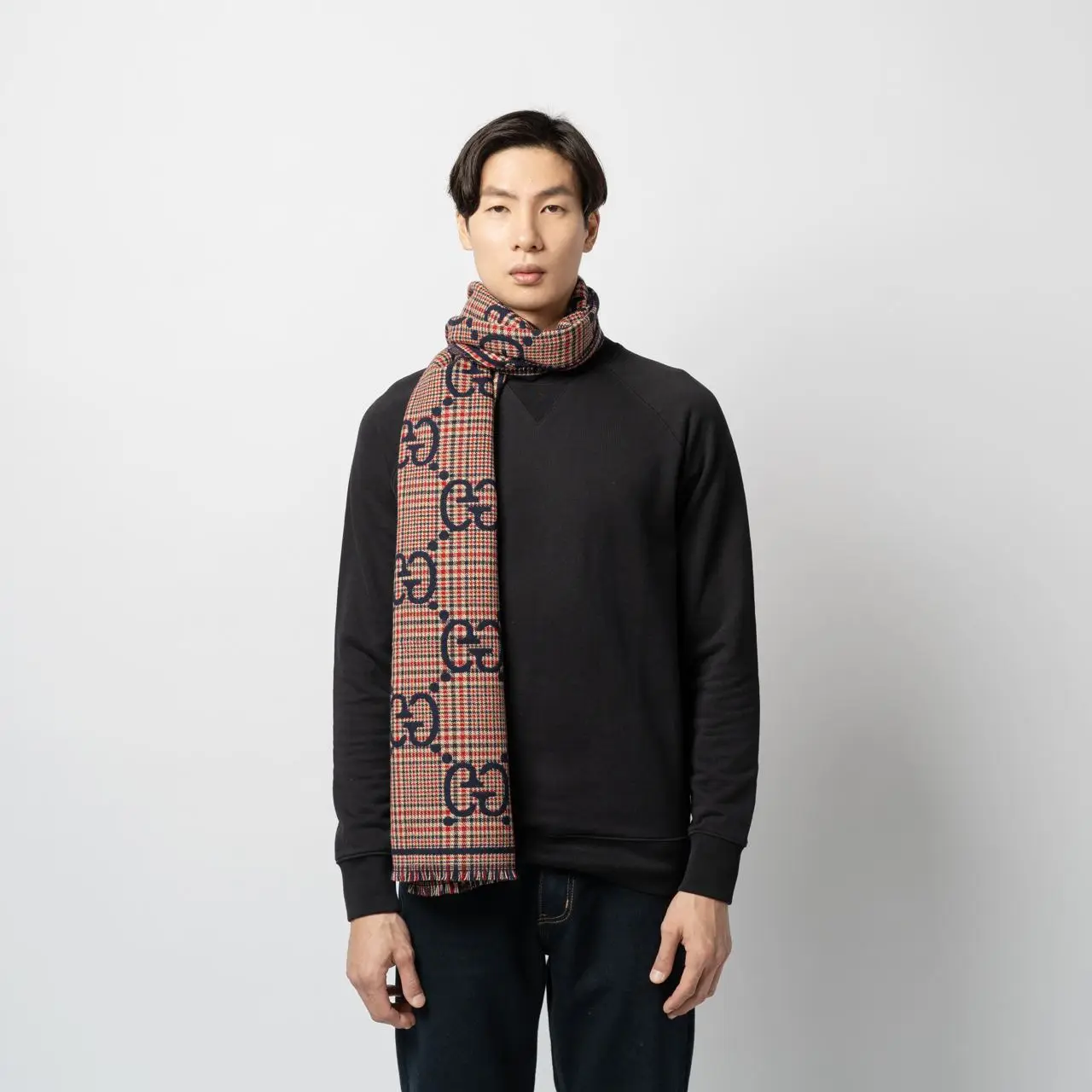 Gucci GG Wool Scarf Navy Blue Red – voilà.id