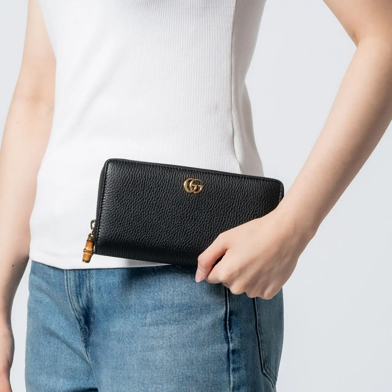 Gucci Double G Zip Around Wallet With Bamboo Leather Black