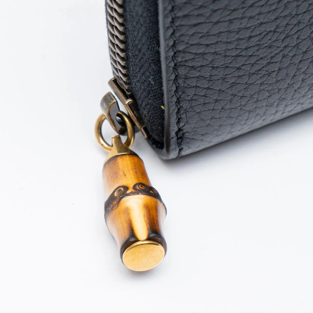 Gucci★素敵！Black Leather W/Double G l Detail Wallet Gucci Imprint long wallet in black GG leather | GUCCI® US