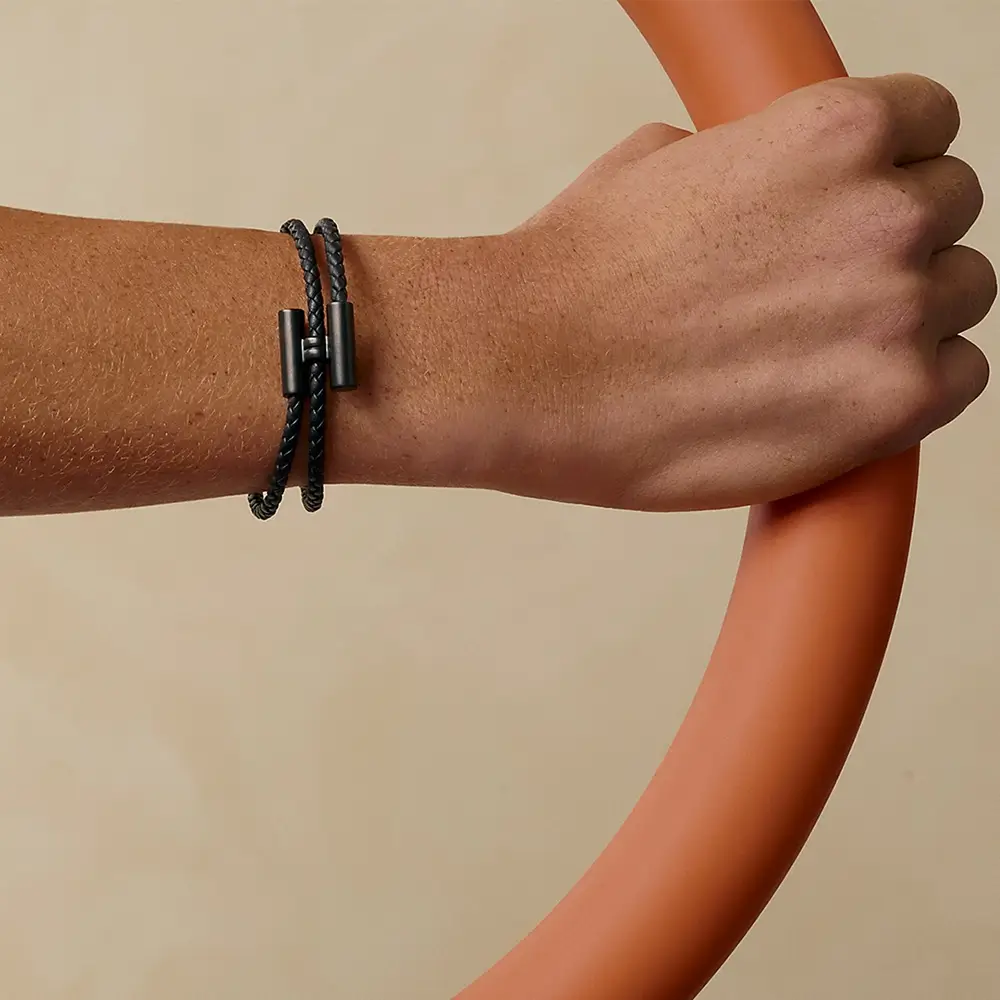 Hermès Tournis Tresse Swift Bracelet So Black – voilà.id