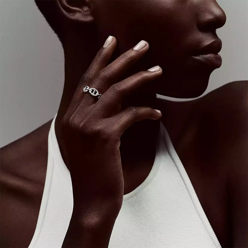 Hermes Chaine d'ancre Danae ring small model【関税込】 Chaine d'ancre Enchainee ring, small model | Hermès Canada
