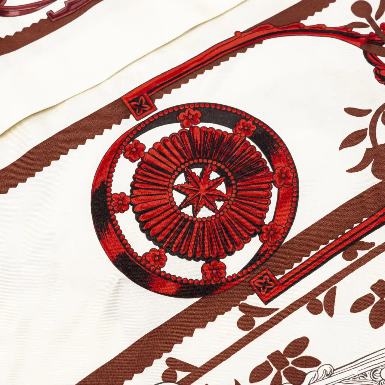 【お洒落な柄☆】HERMES Tシャツ Etriers Elastiques 白 Etriers Elastiques