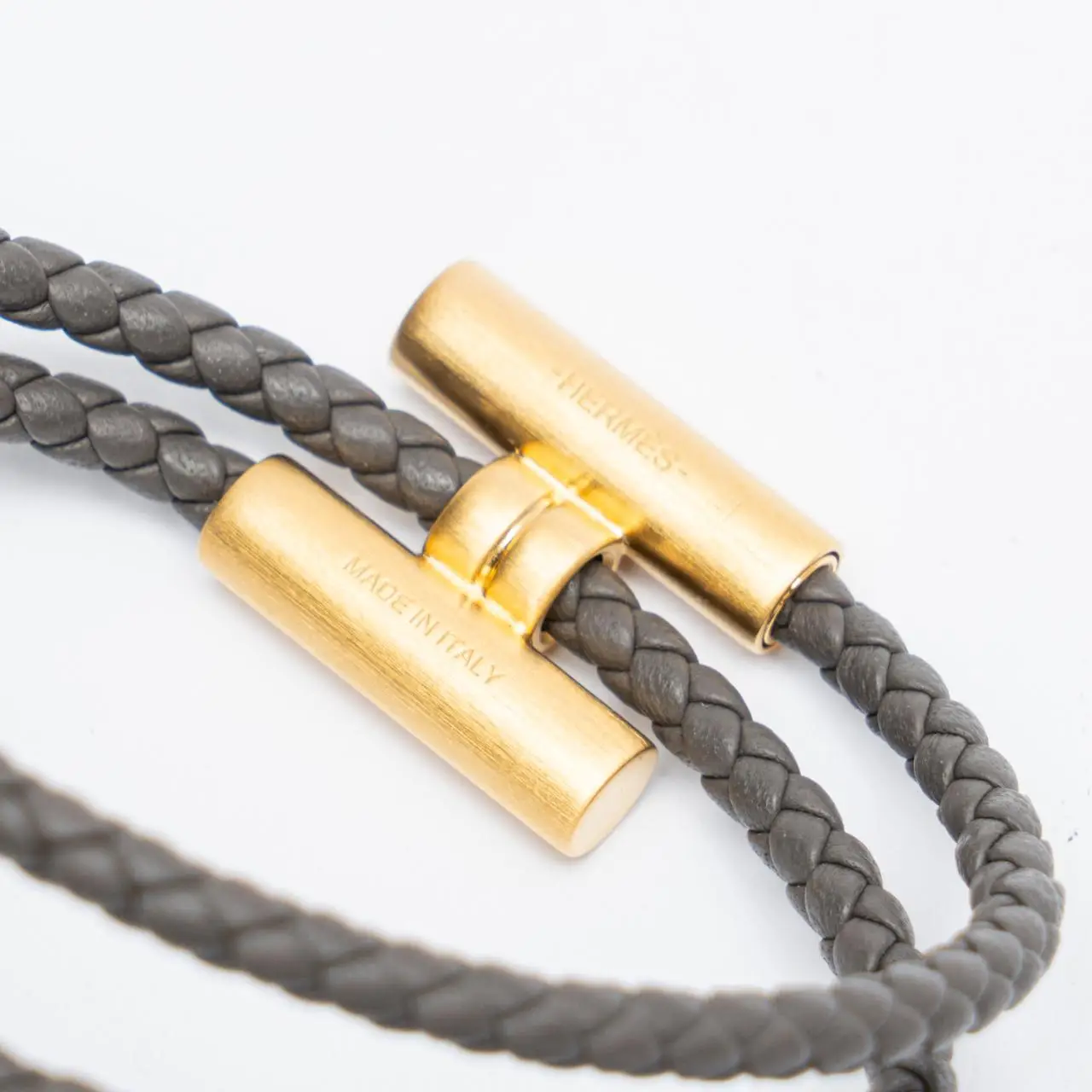Hermès Tournis Tresse Swift Bracelet Gris Etain Ghw – voilà.id