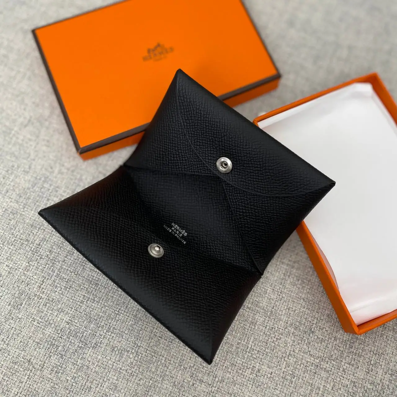 Hermès Calvi Epsom Card Holder Black Phw – voilà.id