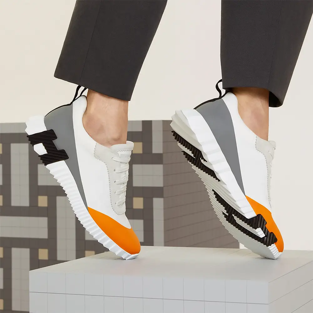 メンズ新色！！ *HERMES* Bouncing 軽量スニーカー ダークカーキ Hermès Bouncing Satin Knit and Suede Goatskin Sneakers