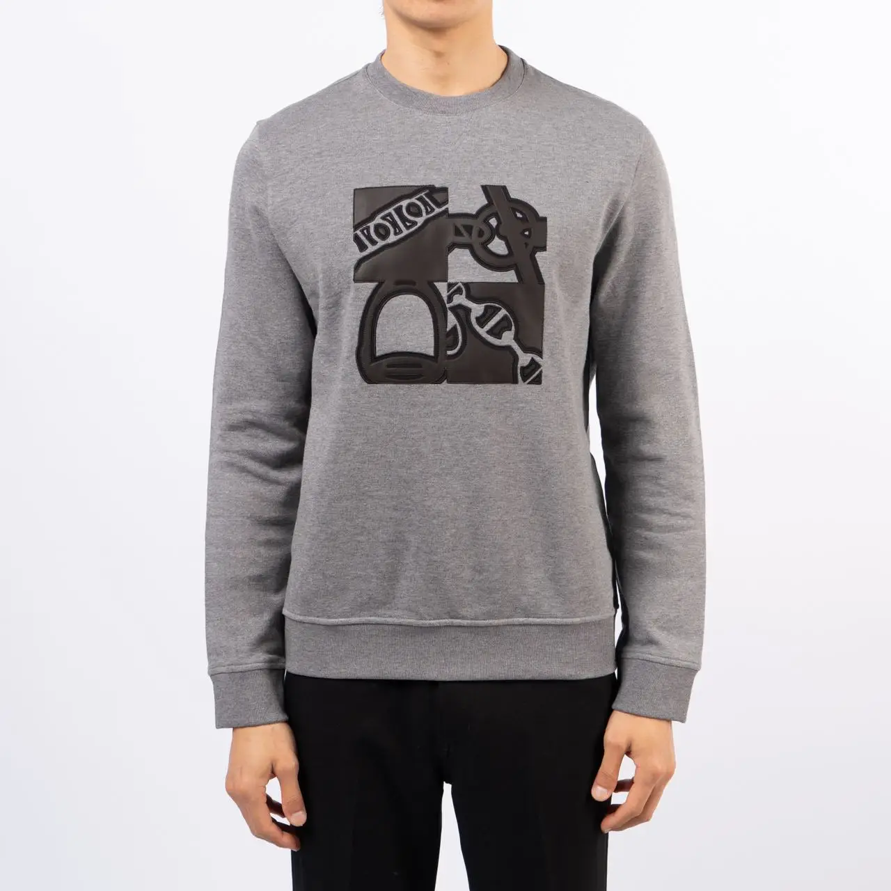 Hermès Metallerie au Carre Crewneck Sweater Gris – voilà.id