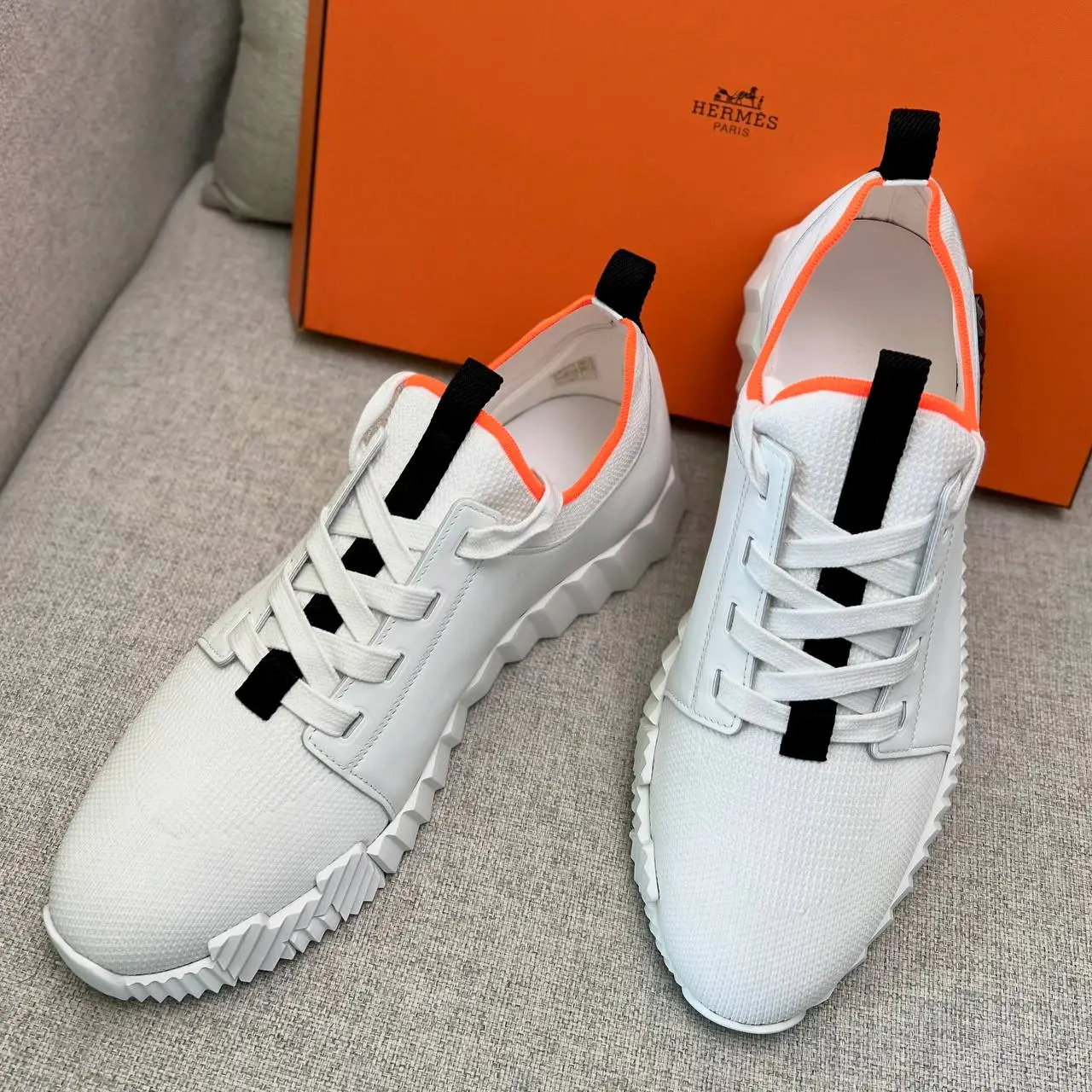 新作 日本未入荷【HERMES】Depart slip-on sneaker 新作 日本未入荷【HERMES】Depart slip-on sneaker