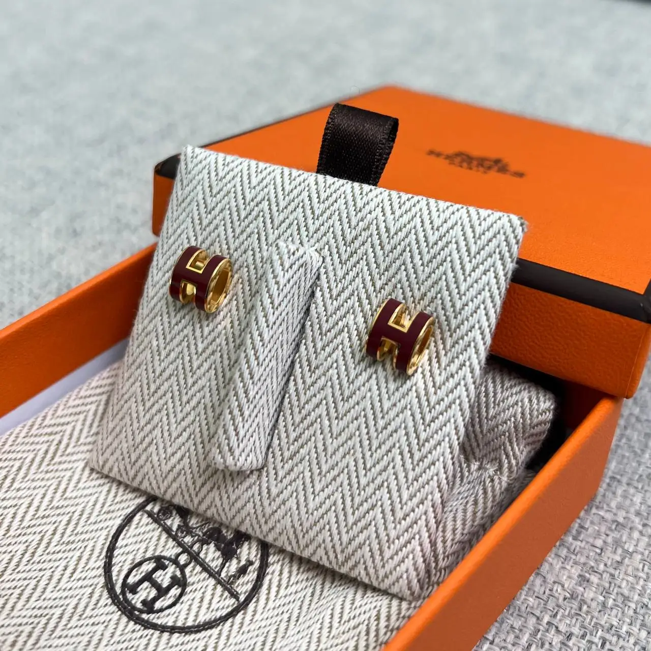 *シンプルでお洒落♪*【HERMES】Mini Pop H Earring 新作 Mini Pop H earrings | Hermès USA