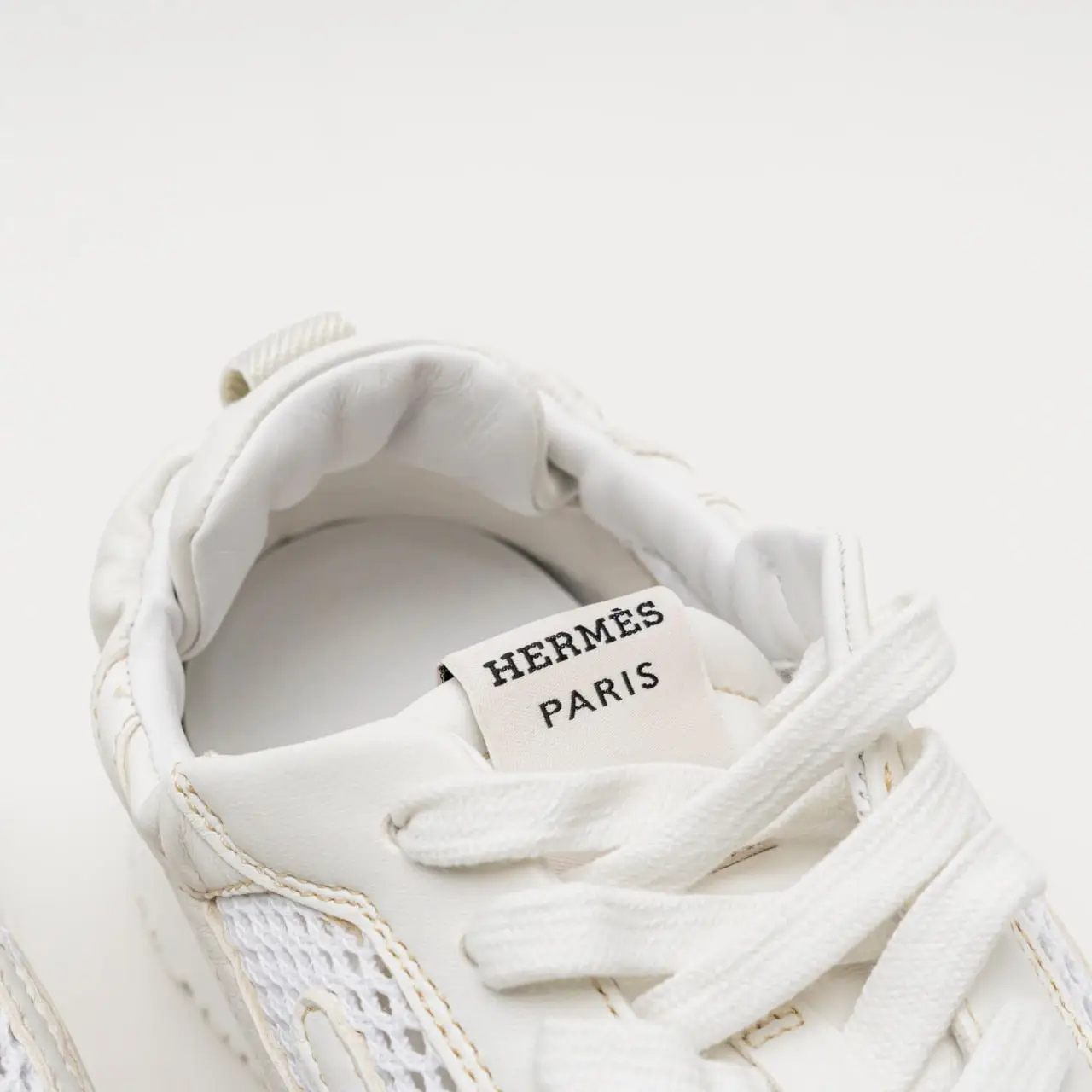 Hermès Jet Crochet and Nappa Leather Sneakers White – voilà.id