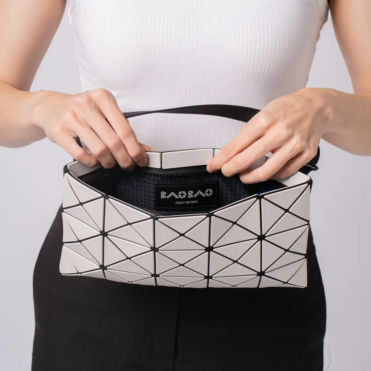 Issey Miyake Lucent Matte Crossbody Bag Light Grey 5x3 – voilà.id