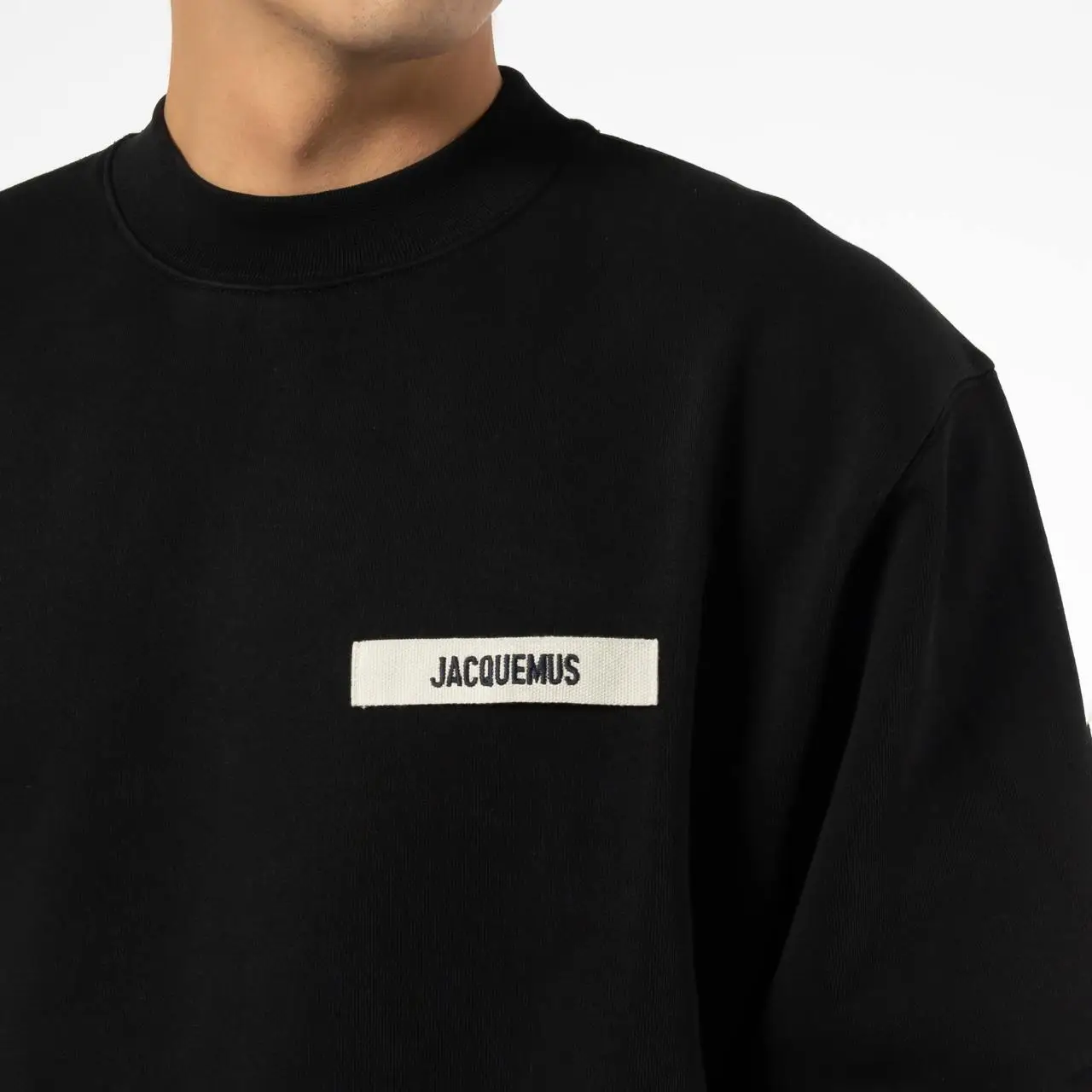 【JACQUEMUS】グログラン パッチ ロゴ スウェットシャツ Jacquemus】グログランパッチ ロゴ スウェットシャツ