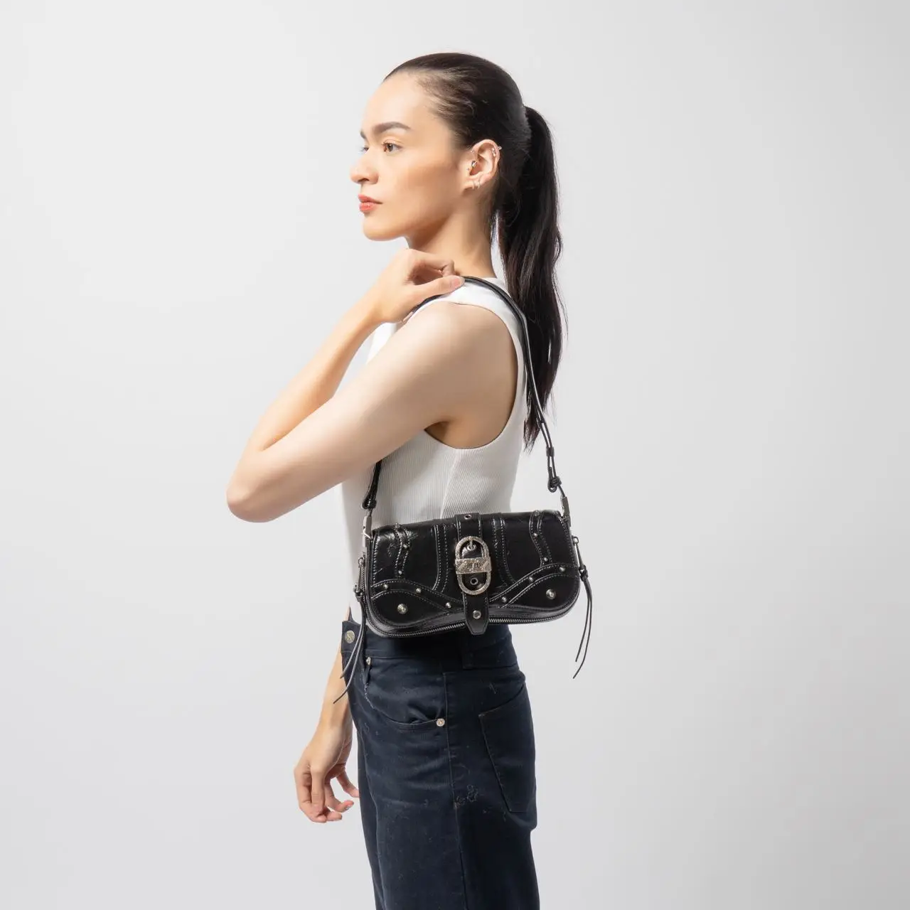 JW PEI Joy Crushed Shoulder Bag Black – voilà.id