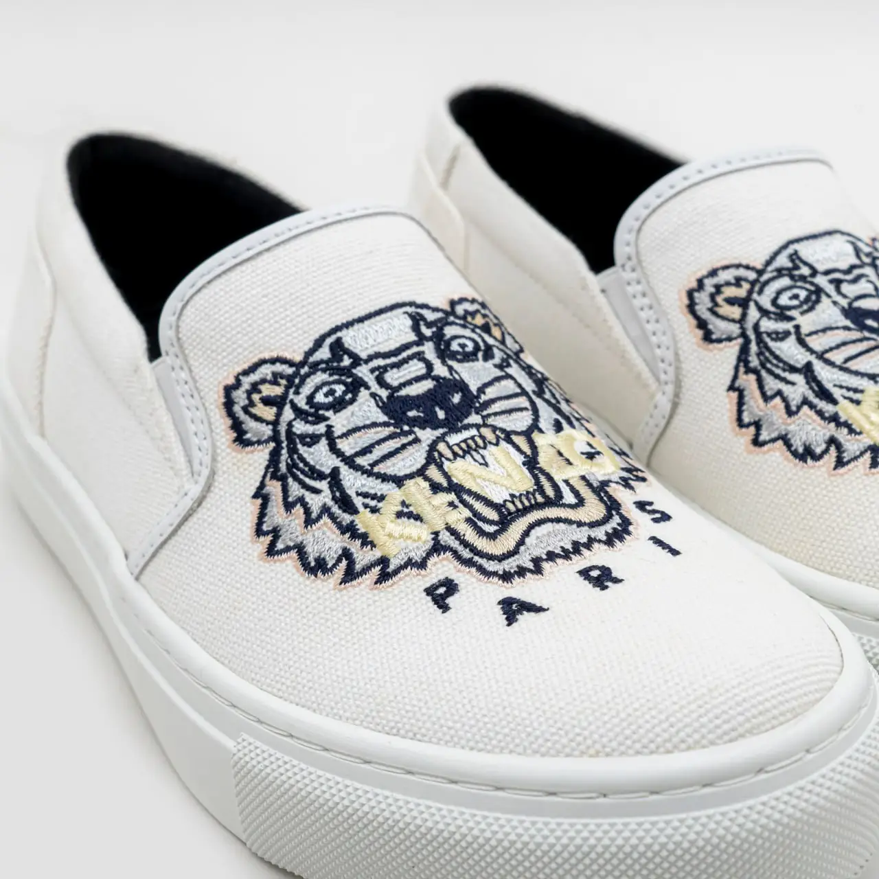 Kenzo Tiger Embroidered Slip-On Sneakers White – voilà.id