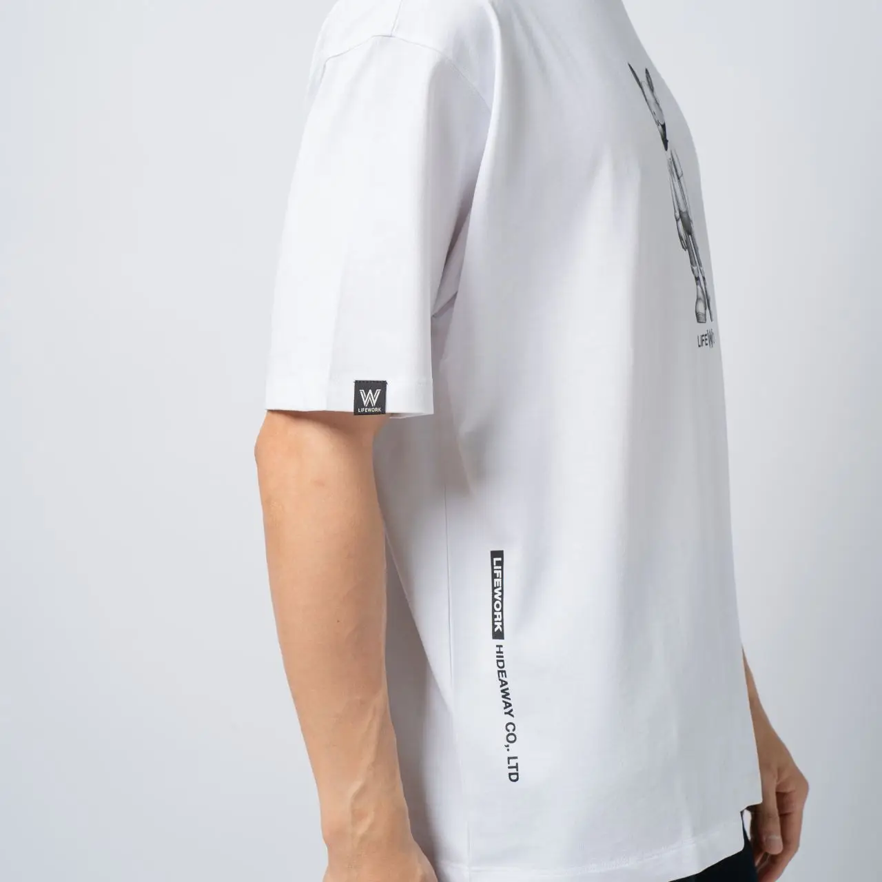 Lifework Hipdog Grain Figure Tee White – voilà.id