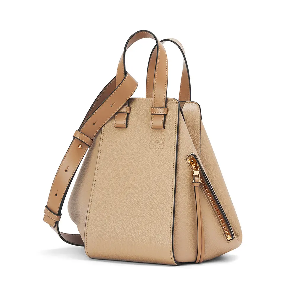 Loewe Small Hammock Bag Sand Grained – voilà.id