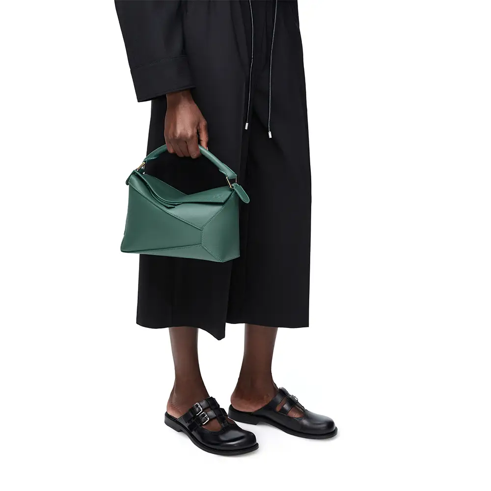 [LOEWE]★Small Puzzle Edge bag in classic calfskin Small Puzzle Edge bag in classic calfskin Black - LOEWE