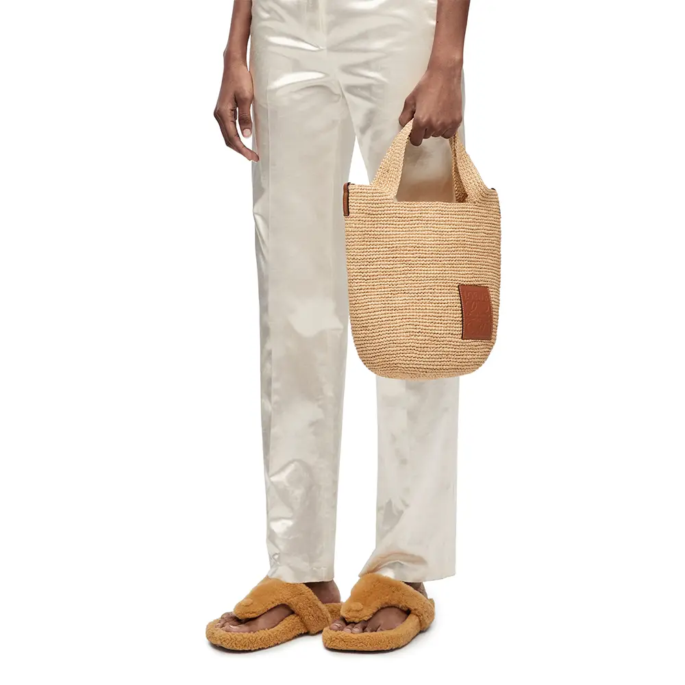 LOEWE セール★ SLIT MINI BAG★NATURAL LOEWE Slit mini bag - natural tan | Garmentory